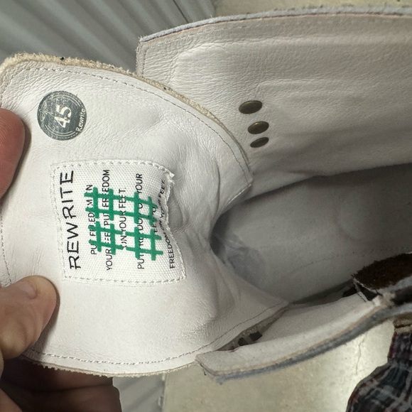 Rewrite boots - Picture 12 of 16